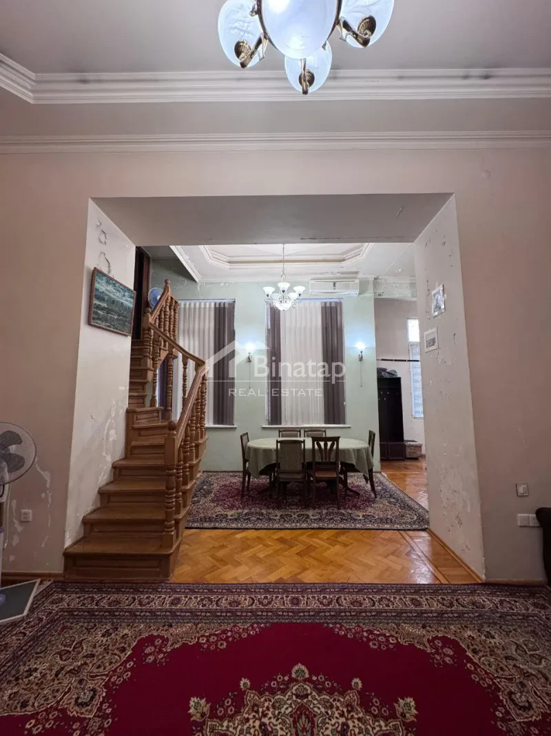 Satılır 3 otaqlı köhnə tikili 110 m², İçərişəhər m. — şəkil 7