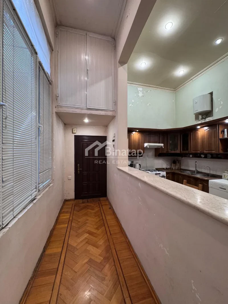 Satılır 3 otaqlı köhnə tikili 110 m², İçərişəhər m. — şəkil 12