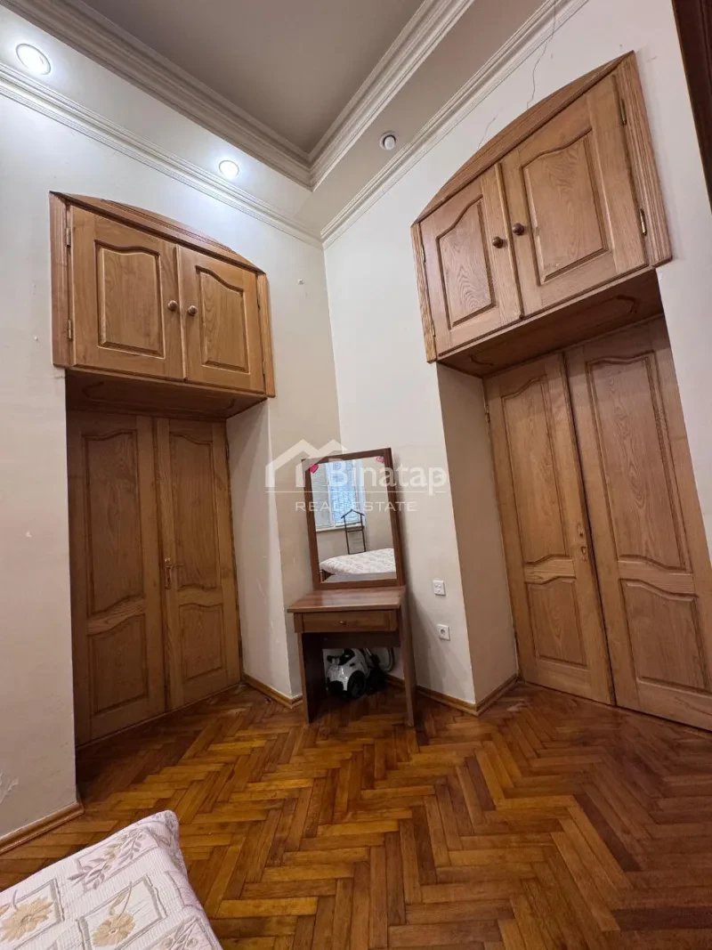 Satılır 3 otaqlı köhnə tikili 110 m², İçərişəhər m. — şəkil 16