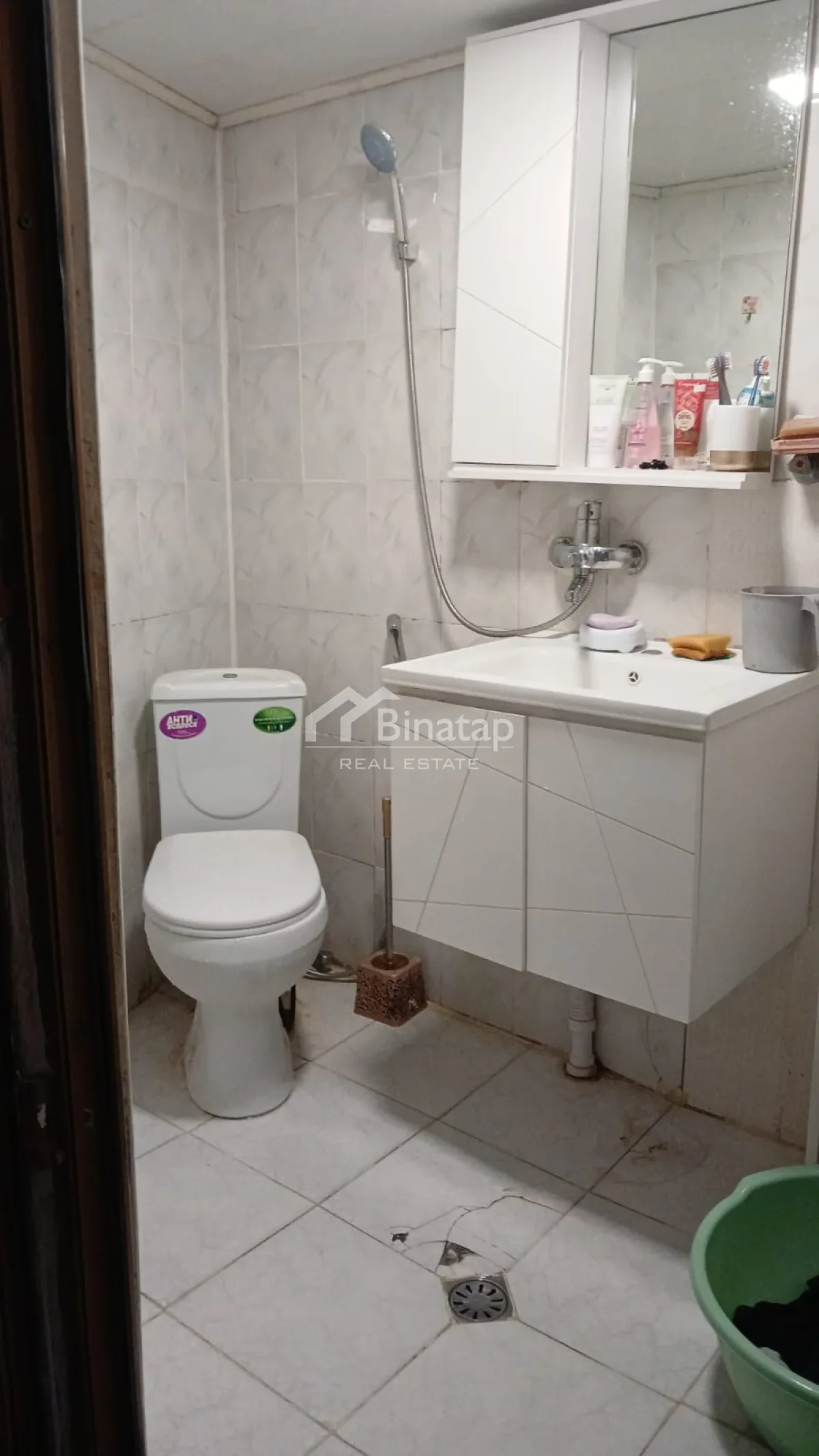 Satılır 3 otaqlı köhnə tikili 65 m², Xalqlar Dostluğu m. — şəkil 7