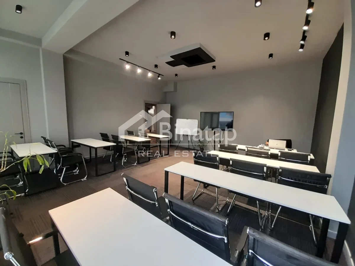 Сдаётся 1-комн. офис 50 м², м. Нариман Нариманов — фото 2