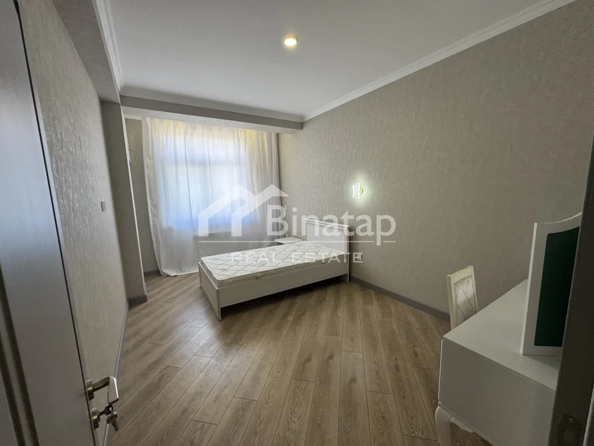 Сдаётся 3-комн. новостройка 100 м², м. Нариман Нариманов — фото 3