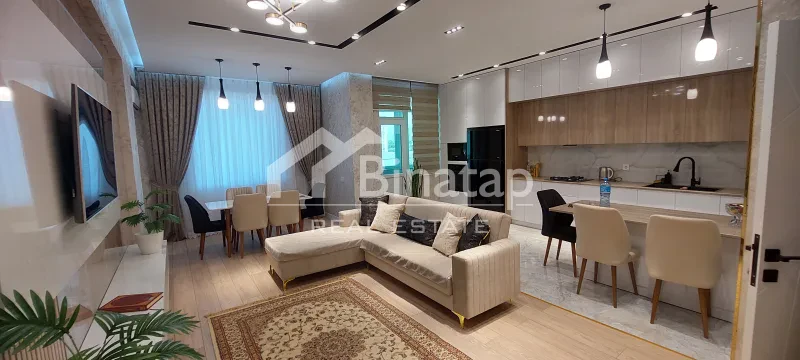 İcarəyə verilir 3 otaqlı yeni tikili 100 m²
