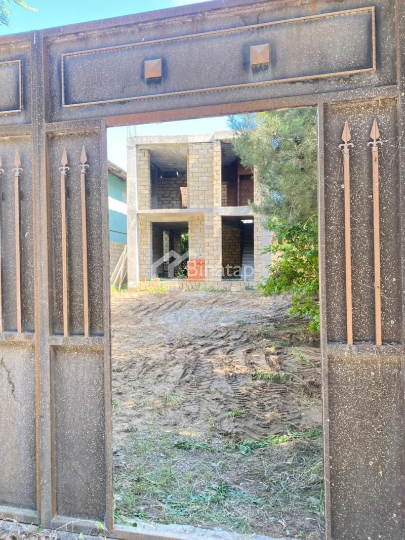 Satılır həyət evi / bağ evi 200 m², Koroğlu m.