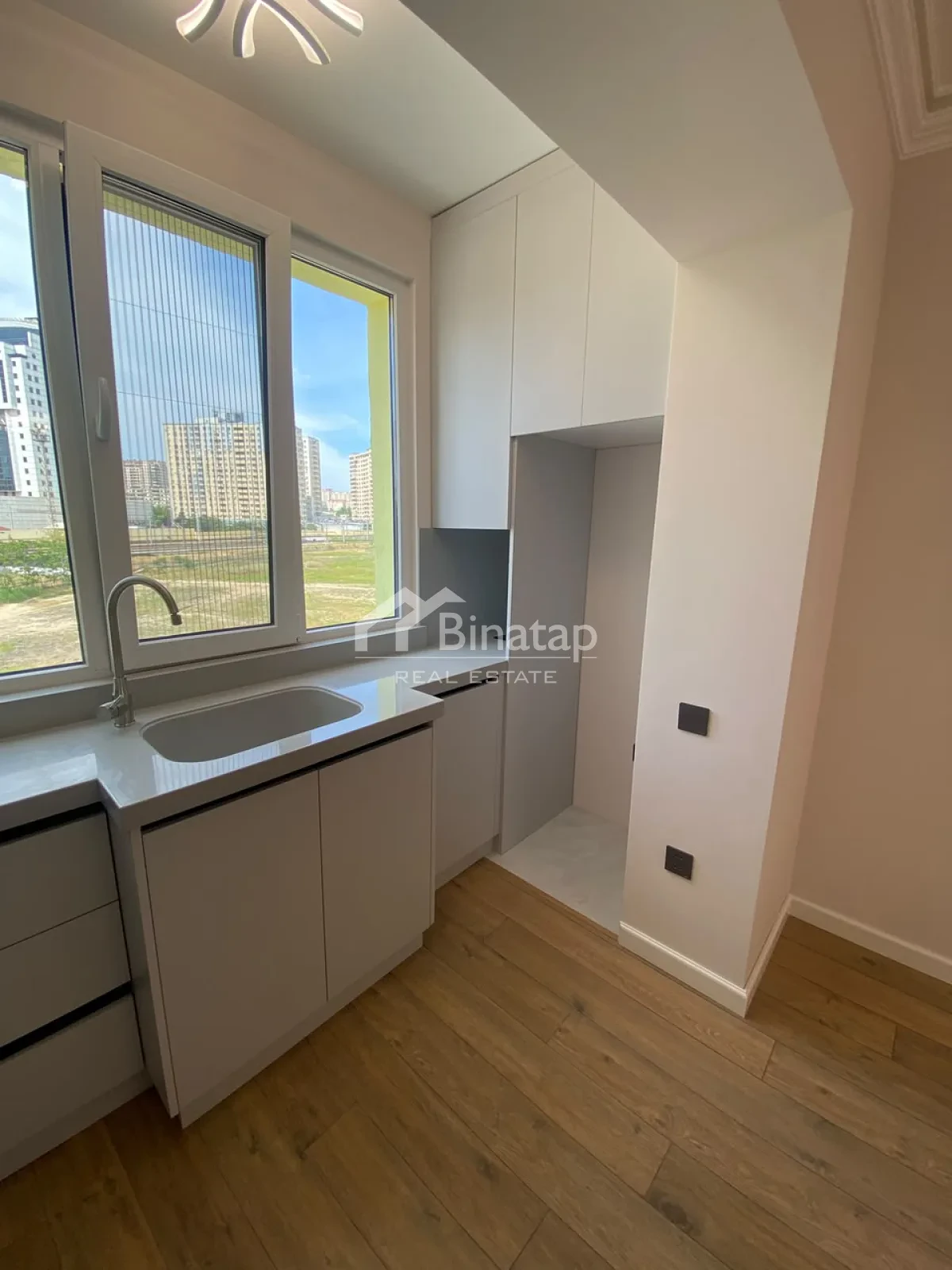 Продаётся 2-комн. квартира 52 м², м. Хатаи — фото 8