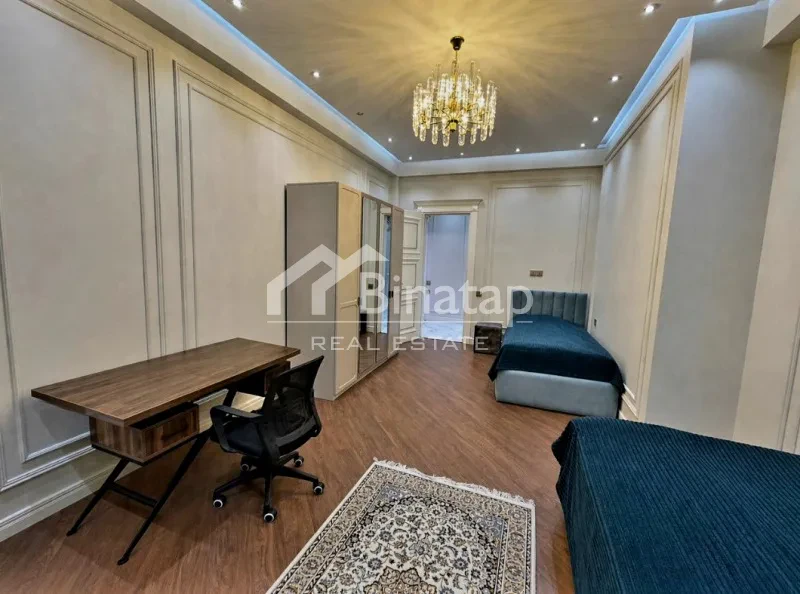 Продаётся 3-комн. новостройка 150 м², м. Элмляр Академиясы — фото 8