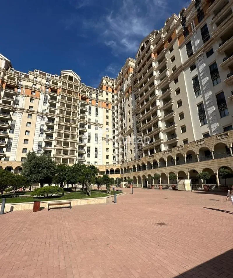 Satılır 4 otaqlı yeni tikili 210 m², Nizami m.