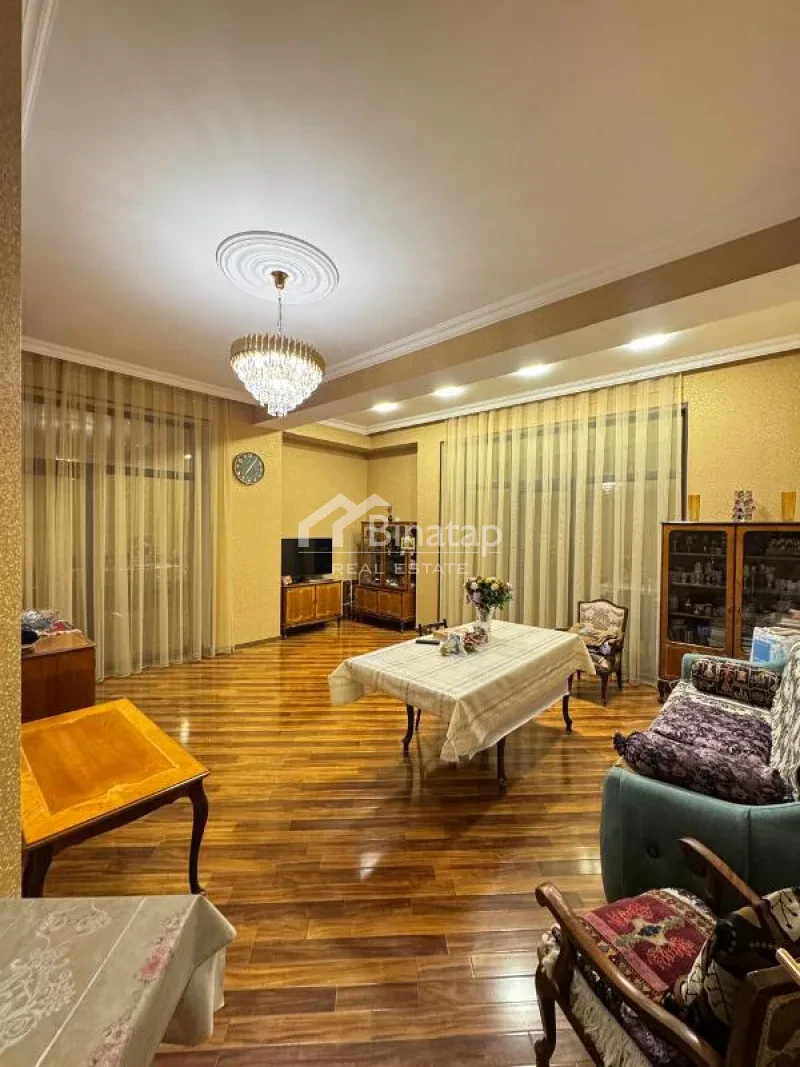 Satılır 3 otaqlı yeni tikili 125 m², Gənclik m.
