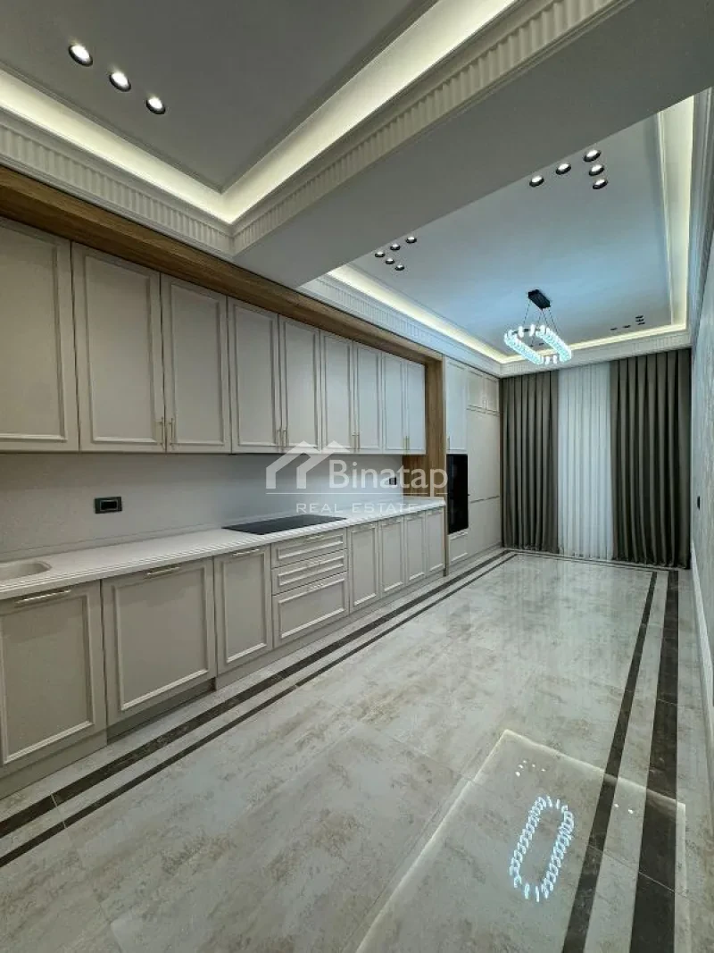 Продаётся 4-комн. новостройка 185 м², м. Элмляр Академиясы — фото 9