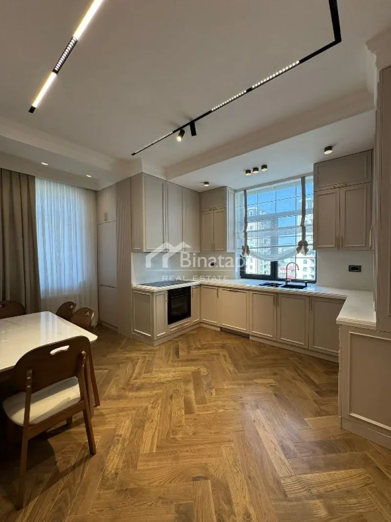 Продаётся 4-комн. новостройка 166 м², м. Элмляр Академиясы — фото 12