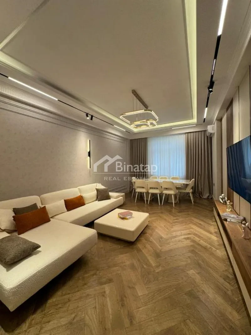 Satılır 3 otaqlı yeni tikili 120 m², Elmlər Akademiyası m.