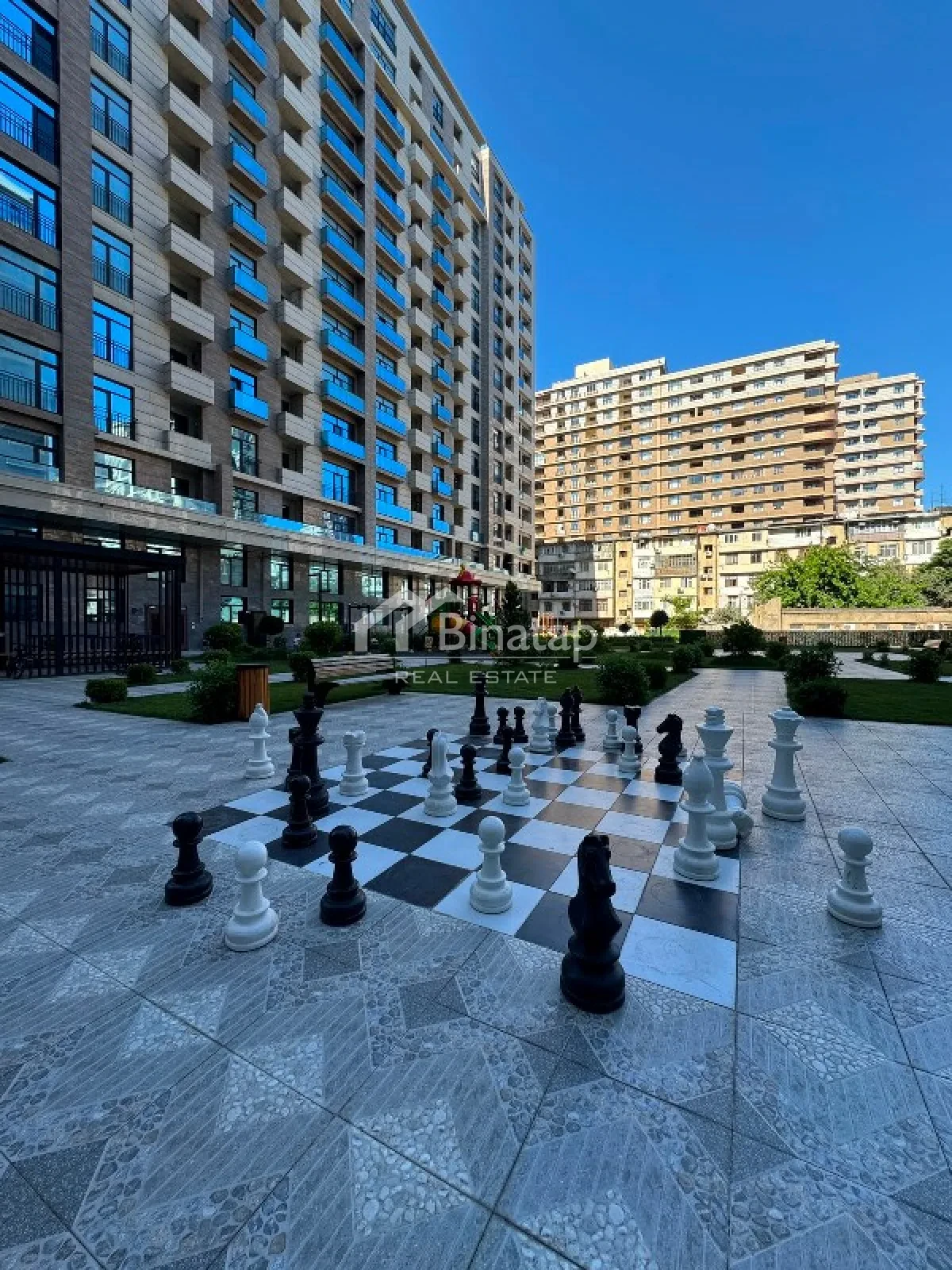 Продаётся 3-комн. новостройка 136 м², м. Низами — фото 1