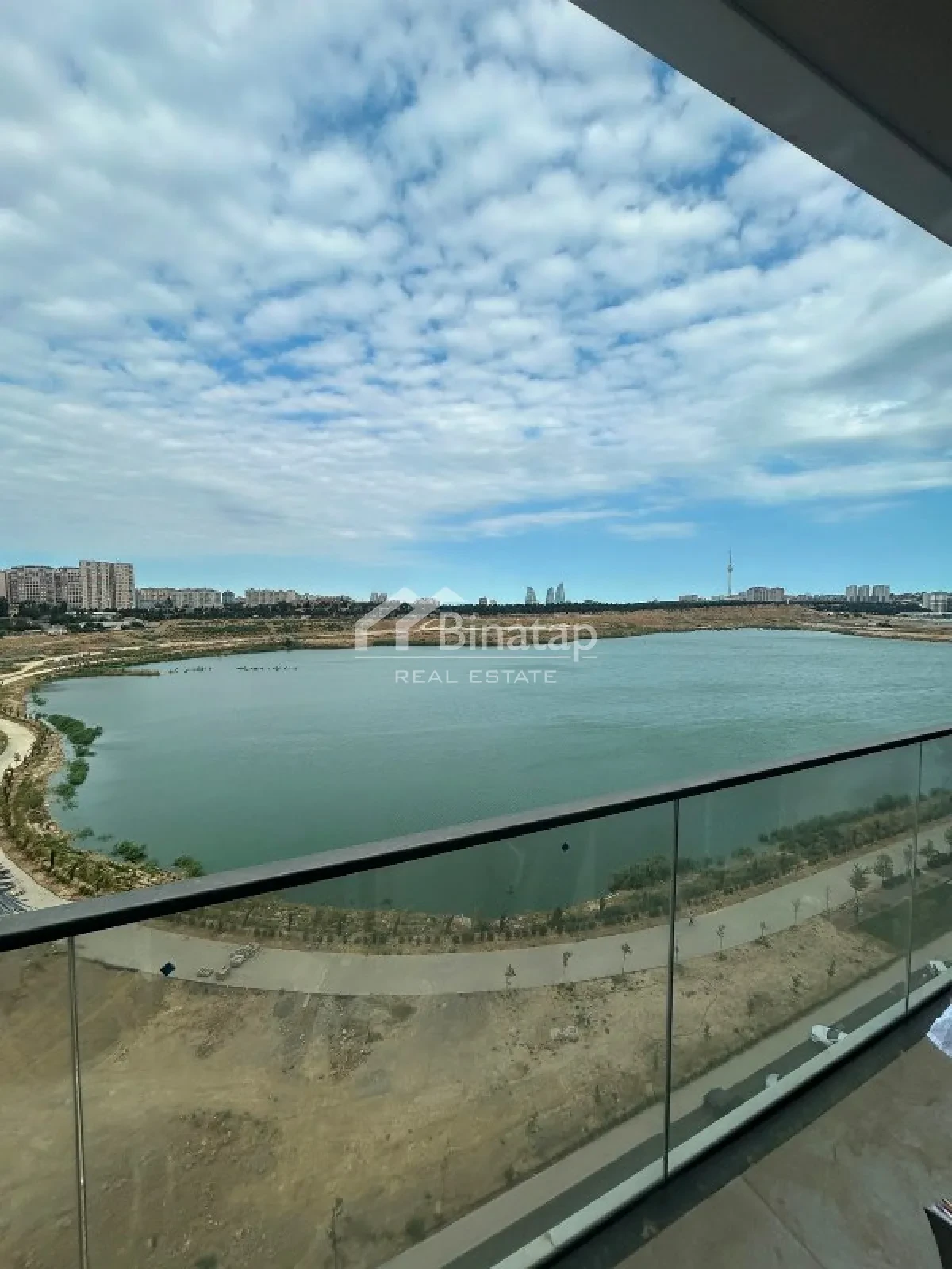 Продаётся 3-комн. новостройка 71 м², м. Элмляр Академиясы — фото 6