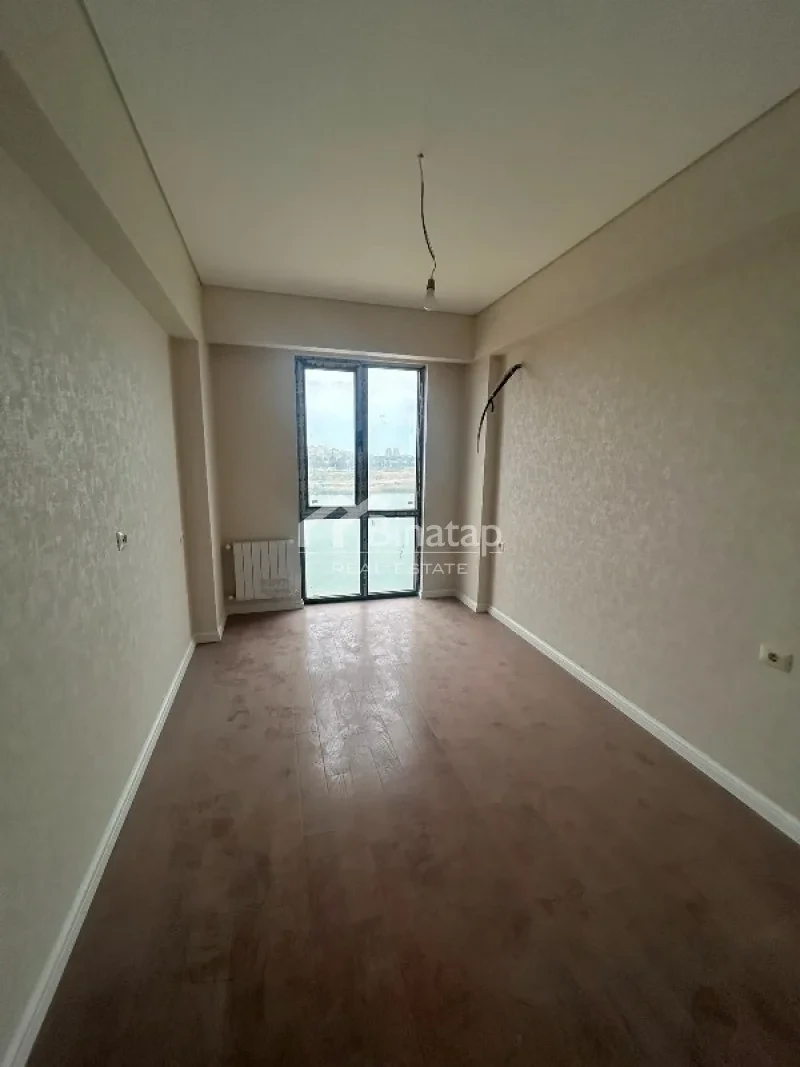 Продаётся 3-комн. новостройка 71 м², м. Элмляр Академиясы — фото 10