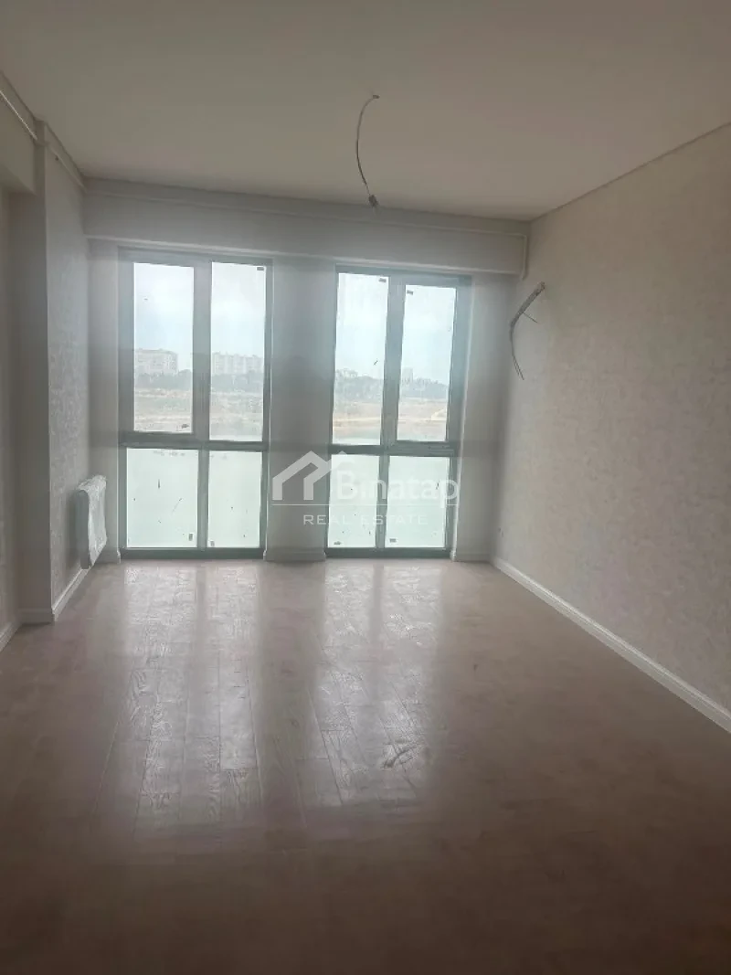 Продаётся 2-комн. новостройка 52 м², м. Элмляр Академиясы — фото 7