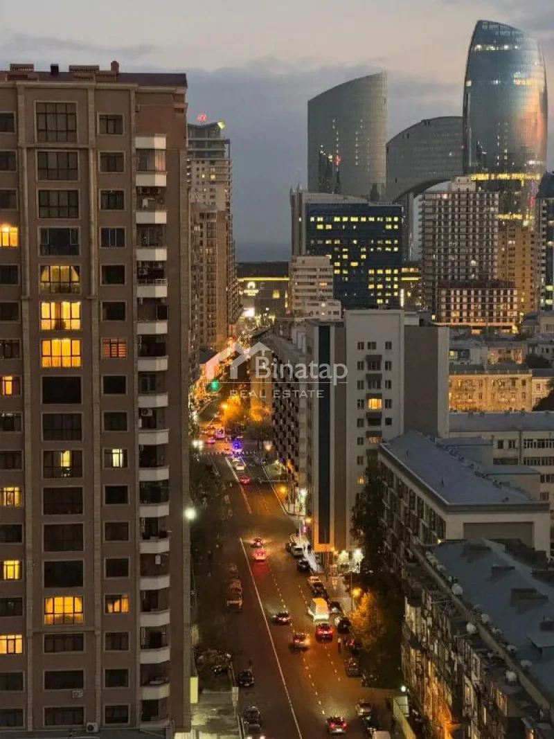 Satılır 3 otaqlı yeni tikili 118 m², 28 May m.