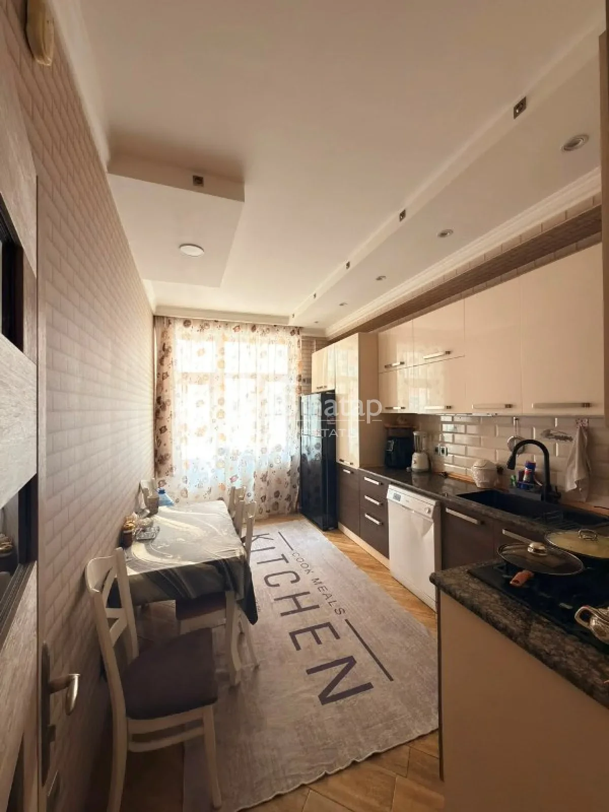 Продаётся 4-комн. новостройка 127 м², м. Иншаатчылар — фото 9