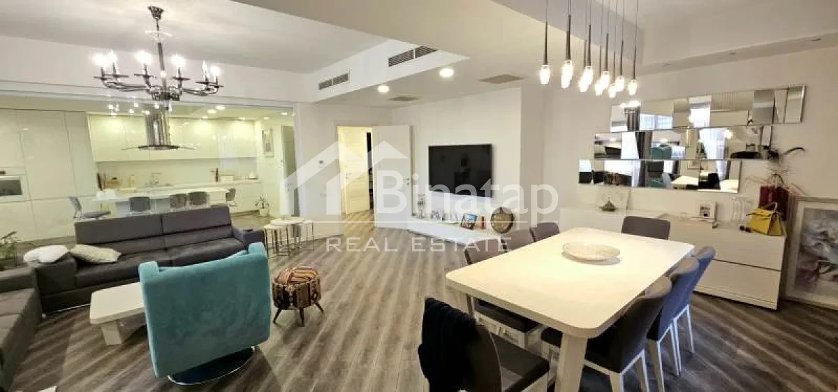 Продаётся 4-комн. новостройка 195 м², м. 28 Мая — фото 4