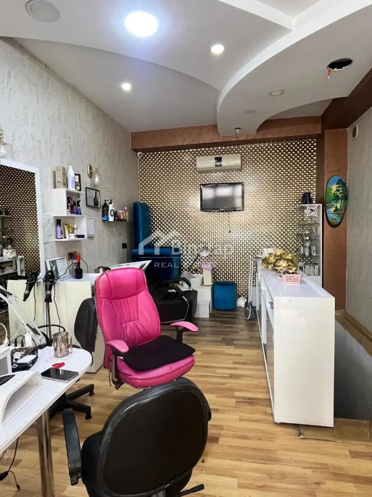 Продаётся объект 50 м², м. Иншаатчылар — фото 1
