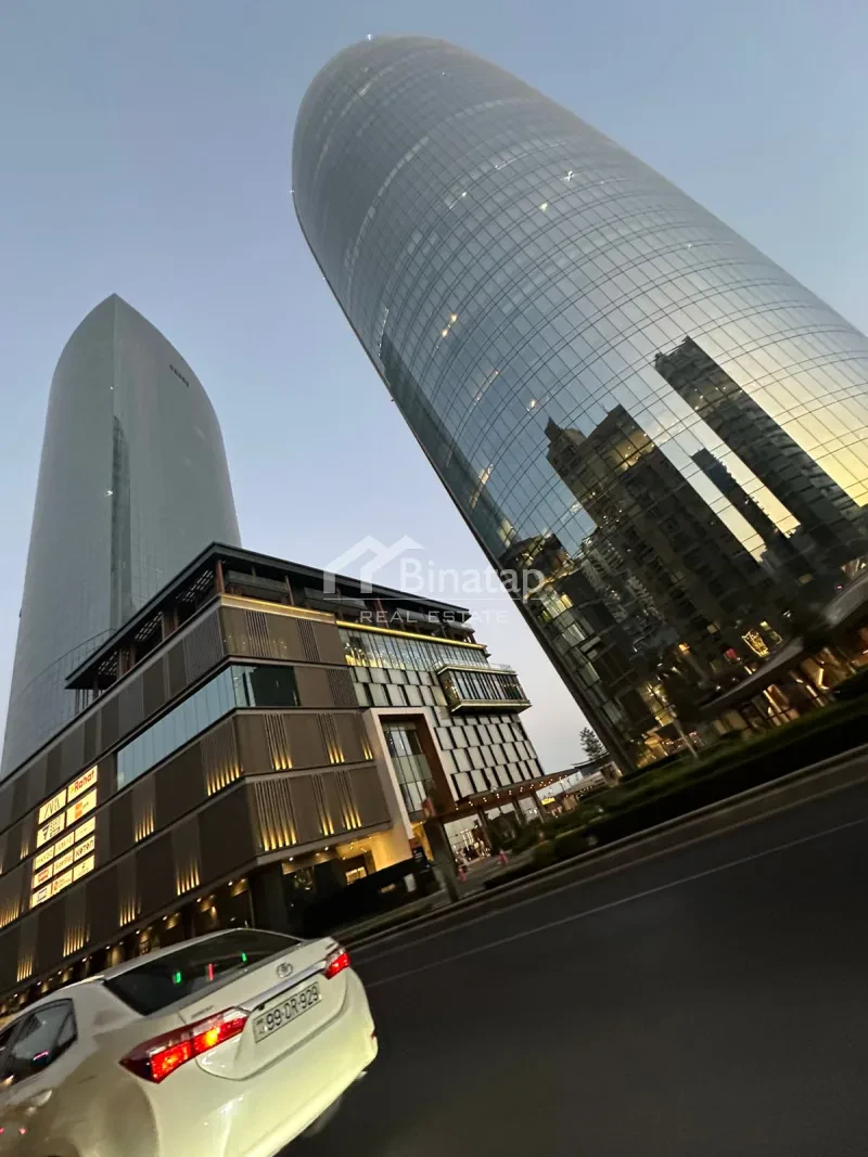 Satılır 3 otaqlı yeni tikili 140 m², Səbail r.