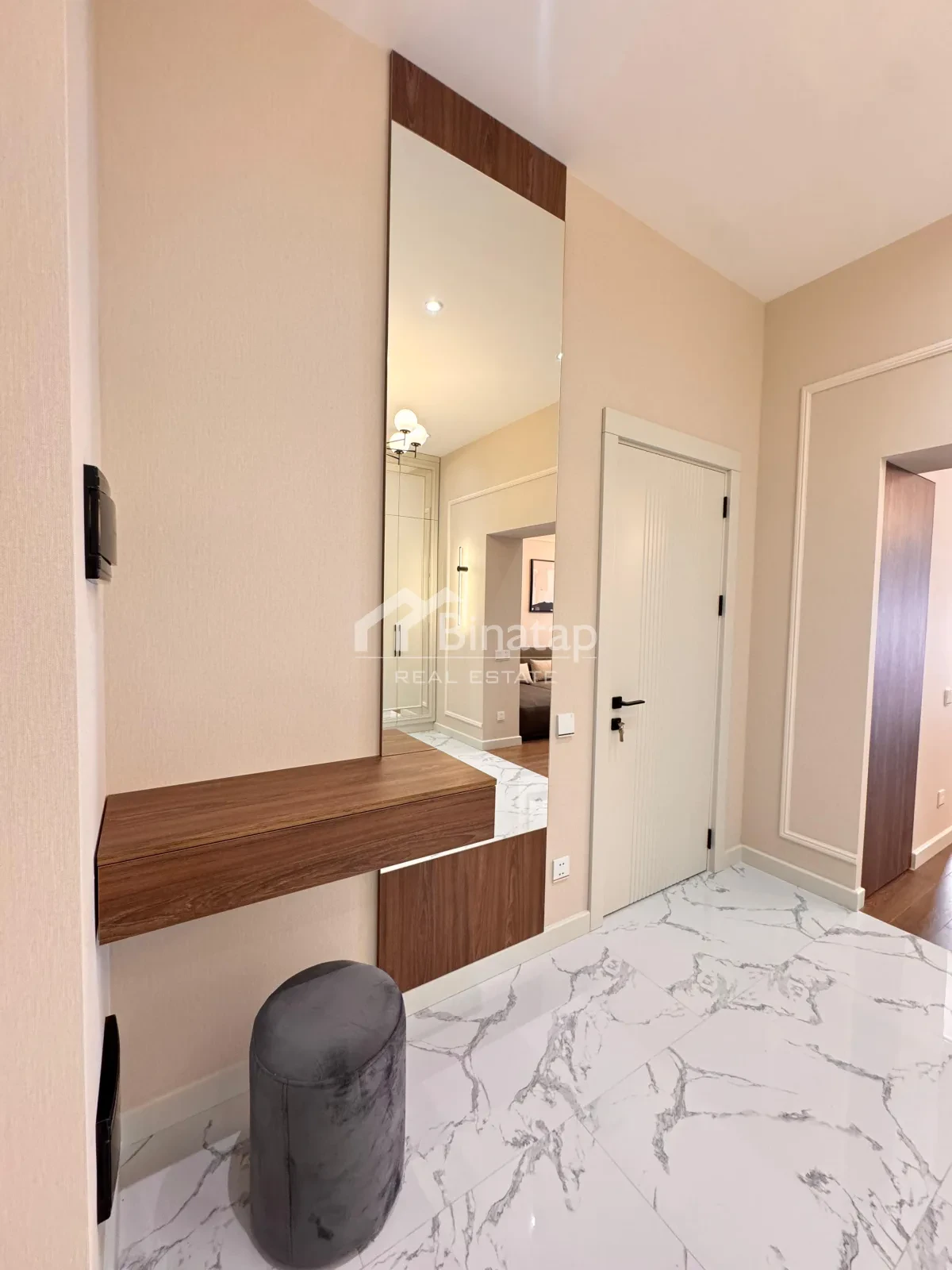 Продаётся 2-комн. новостройка 71 м², пос. Бёюкшор — фото 9