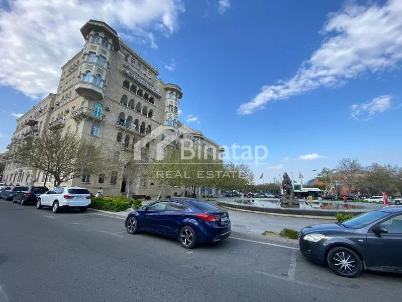 Продаётся 3-комн. квартира 97 м², м. Ичеришехер — фото 3