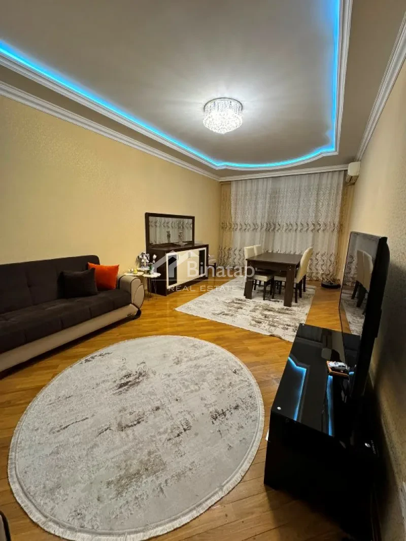 Satılır 2 otaqlı yeni tikili 100 m², İçərişəhər m.