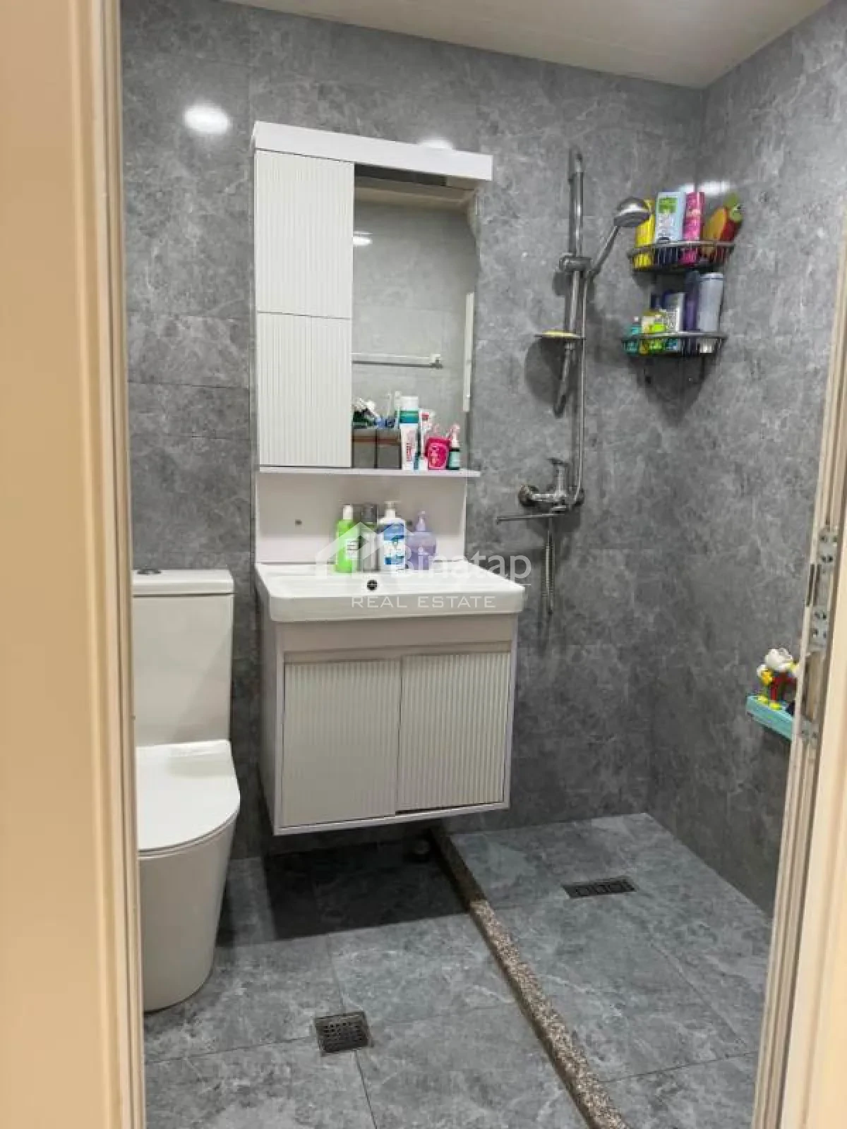 Продаётся 3-комн. квартира 70 м², м. Нариман Нариманов — фото 6