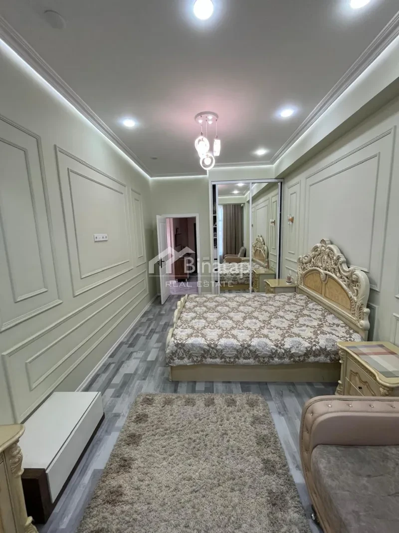 Продаётся 3-комн. новостройка 95 м², м. Элмляр Академиясы — фото 8