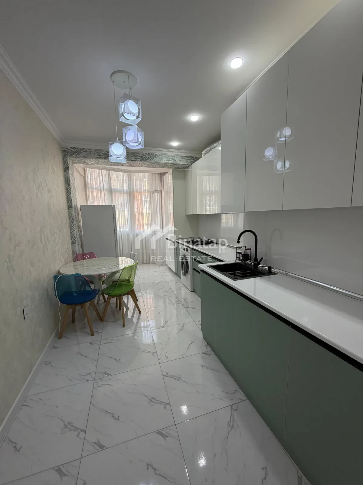 Сдаётся 3-комн. новостройка 127 м², м. Иншаатчылар — фото 2