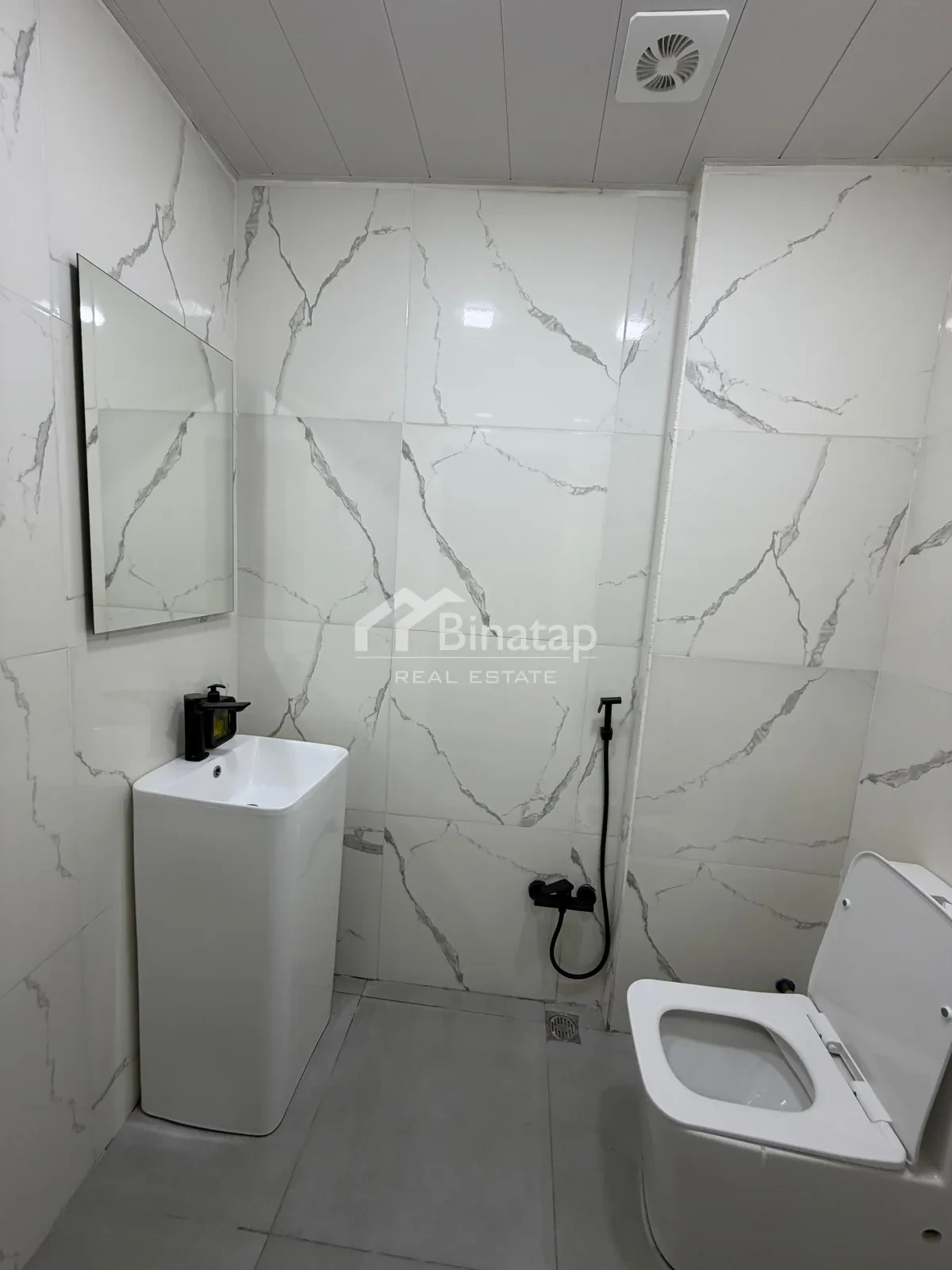 Сдаётся 3-комн. новостройка 127 м², м. Иншаатчылар — фото 16