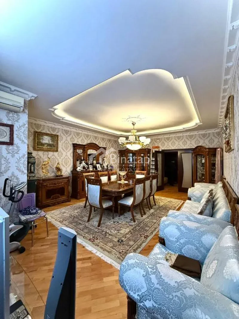 Продаётся 3-комн. новостройка 145 м², Насиминский р-н — фото 3
