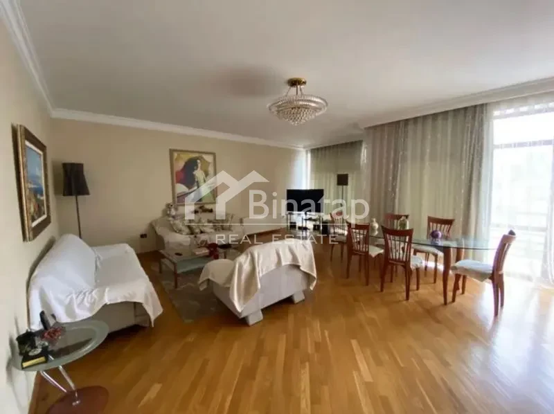 Satılır 3 otaqlı yeni tikili 130 m², 28 May m.