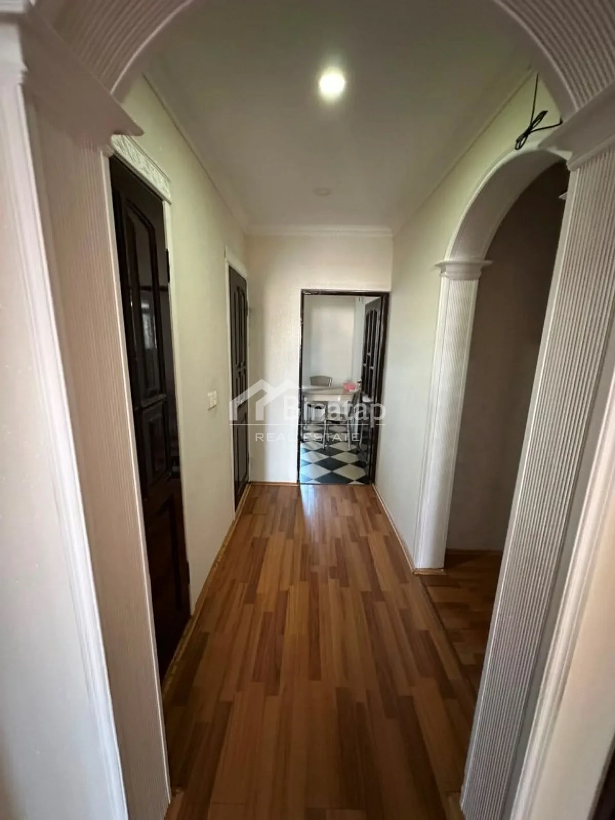 Продаётся 4-комн. квартира 85 м², пос. Бадамдар — фото 8