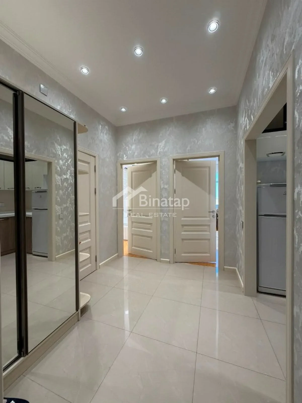 Продаётся 2-комн. новостройка 55 м², м. Элмляр Академиясы — фото 9