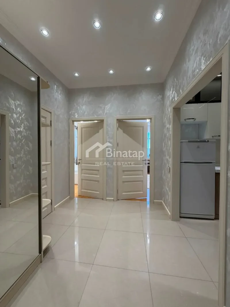 Продаётся 2-комн. новостройка 55 м², м. Элмляр Академиясы — фото 11