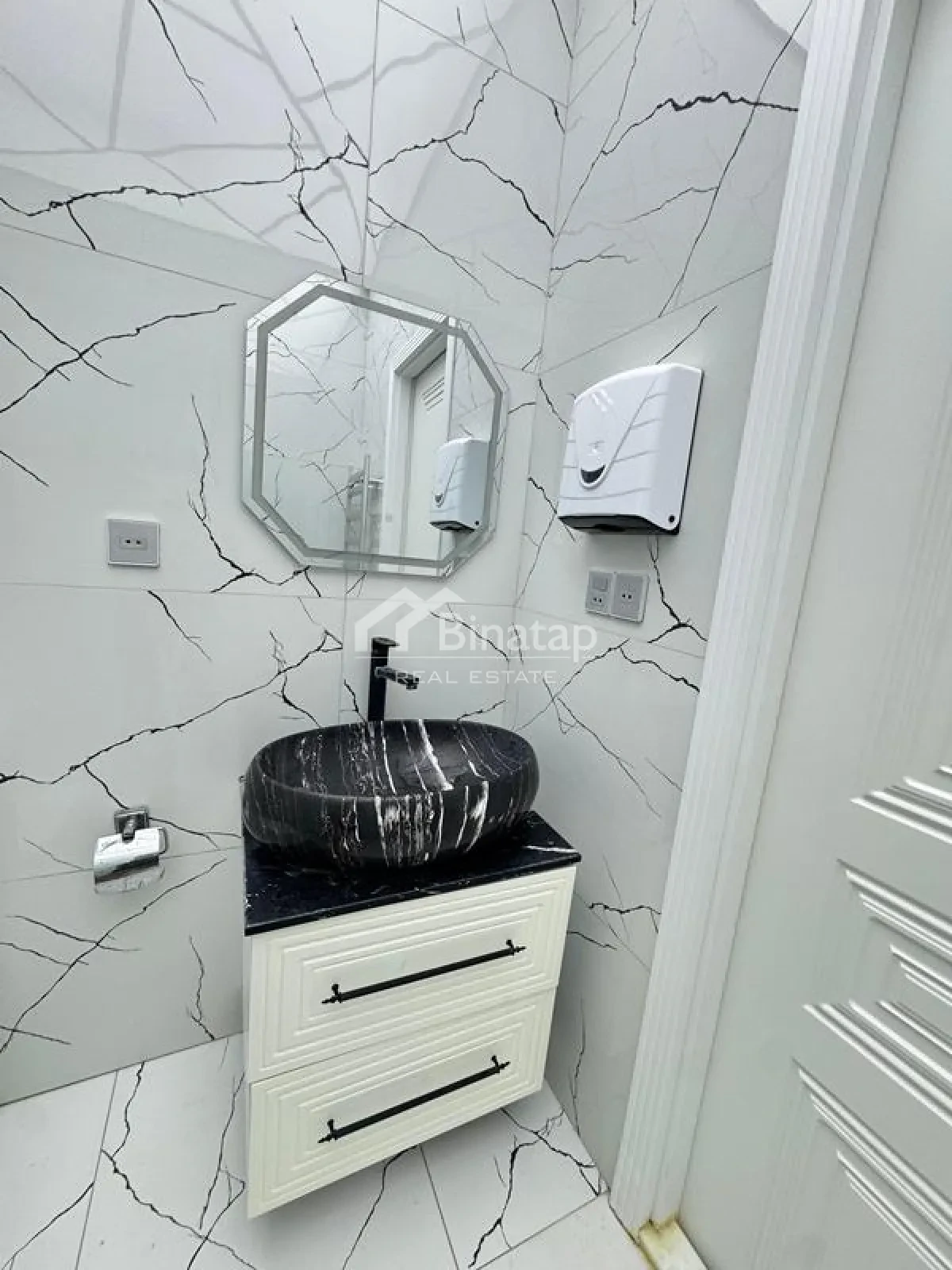 Продаётся 2-комн. новостройка 70 м², пос. Бадамдар — фото 18