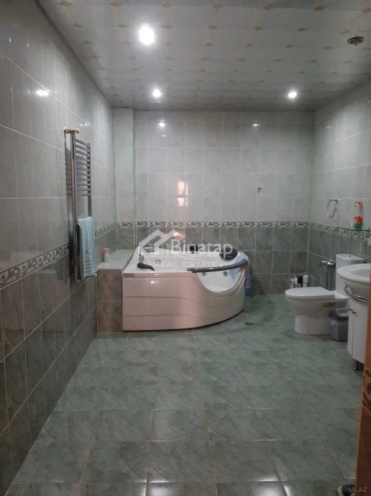 Satılır 5+ otaqlı həyət evi / bağ evi 375 m², Badamdar qəs. — şəkil 12