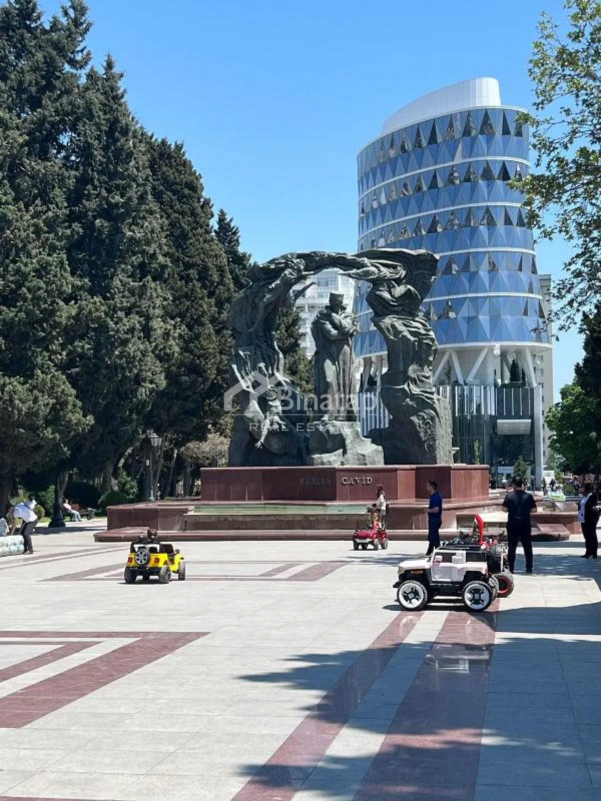 Satılır 3 otaqlı köhnə tikili 72 m², Elmlər Akademiyası m. — şəkil 16