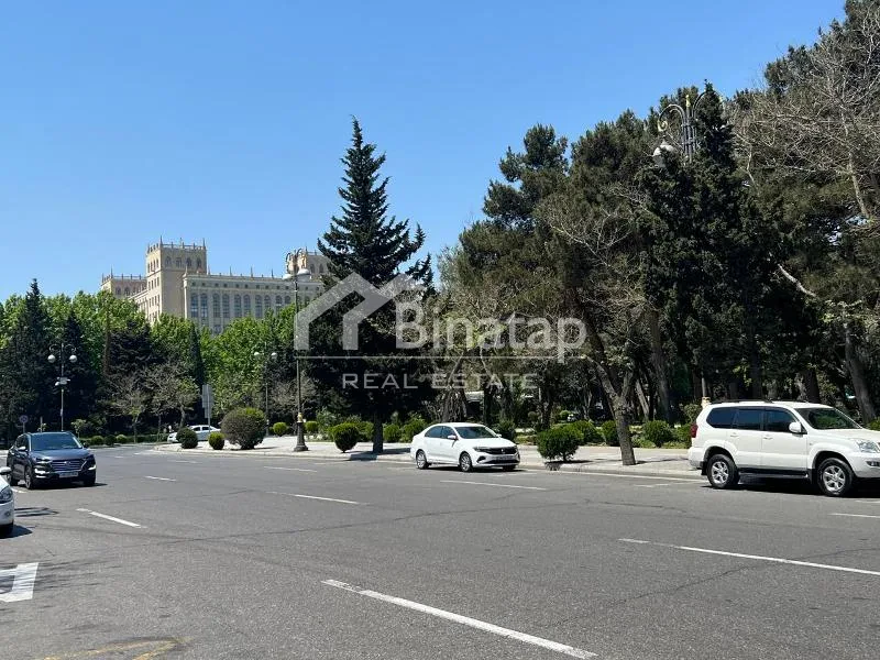 Satılır 3 otaqlı köhnə tikili 72 m², Elmlər Akademiyası m. — şəkil 18