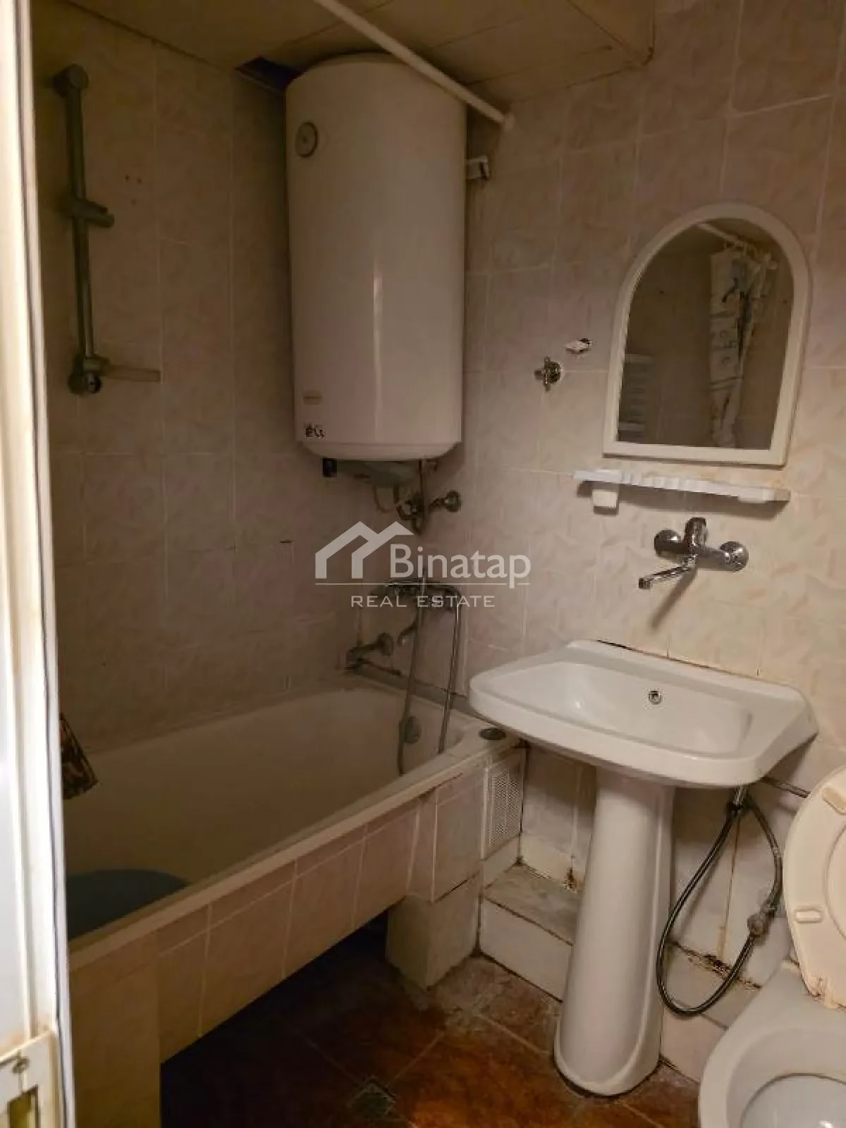 Продаётся 2-комн. квартира 45 м², м. Элмляр Академиясы — фото 2