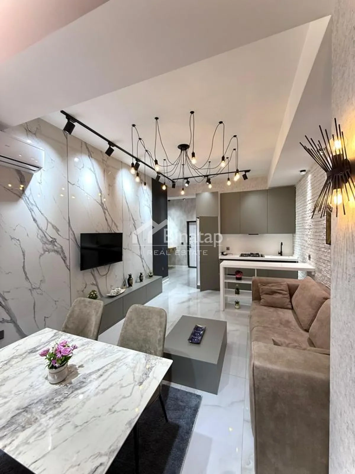 Продаётся 2-комн. новостройка 55 м², м. 28 Мая — фото 3