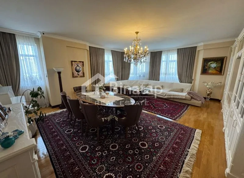 Satılır 3 otaqlı yeni tikili 150 m², Elmlər Akademiyası m.