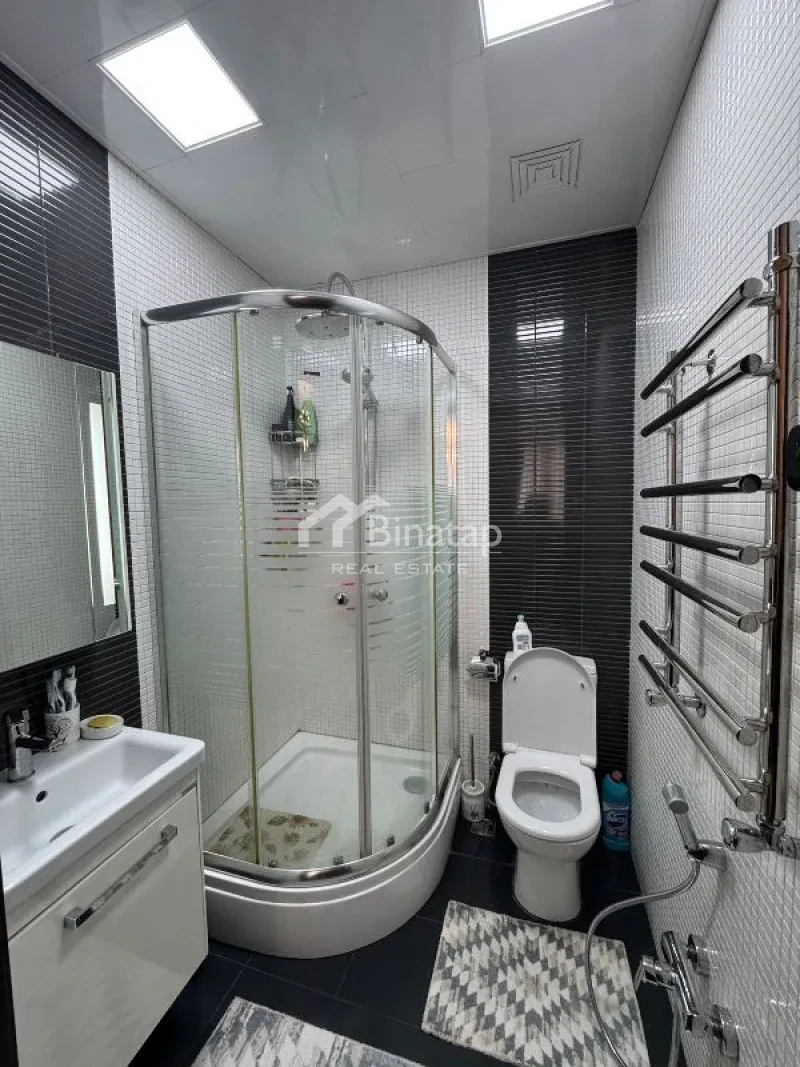 Satılır 3 otaqlı yeni tikili 150 m², Elmlər Akademiyası m. — şəkil 14