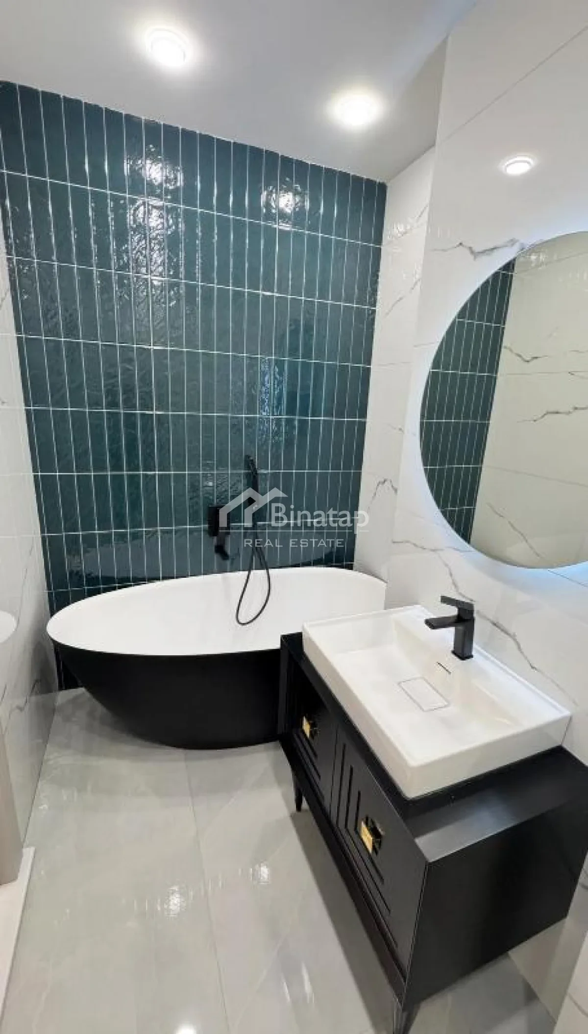 Продаётся 3-комн. новостройка 150 м², м. Гянджлик — фото 19