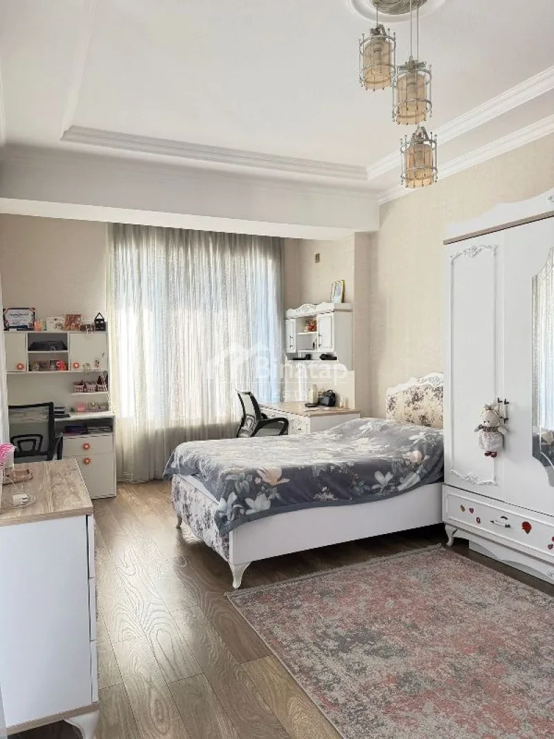 Продаётся 4-комн. новостройка 160 м², м. 28 Мая — фото 3