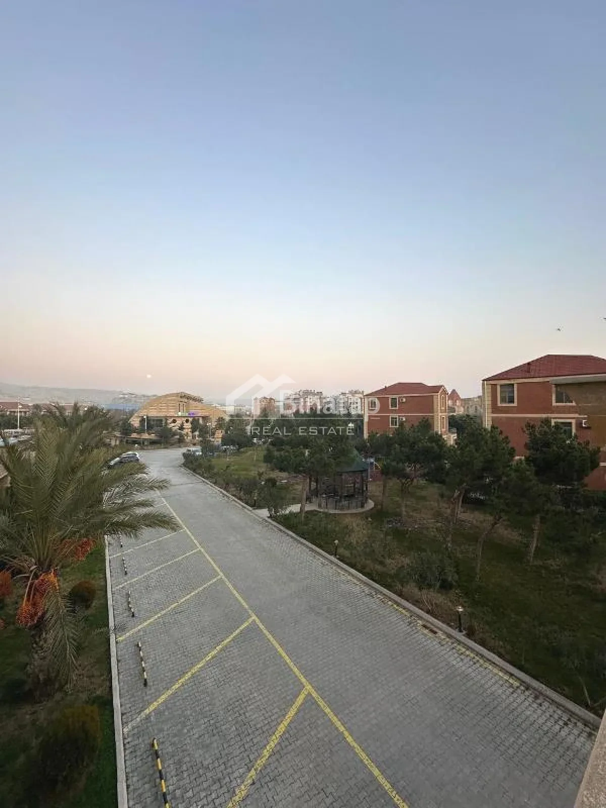 Satılır 3 otaqlı yeni tikili 136 m², İçərişəhər m. — şəkil 19