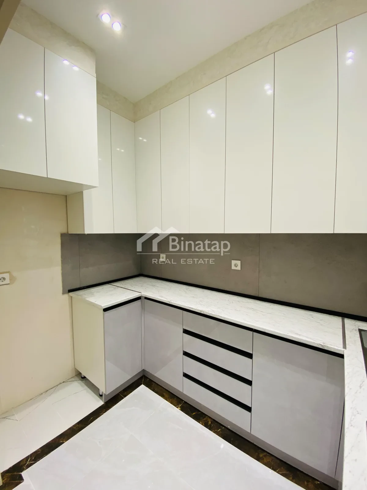 Продаётся 2-комн. новостройка 63 м², м. Автовокзал — фото 17