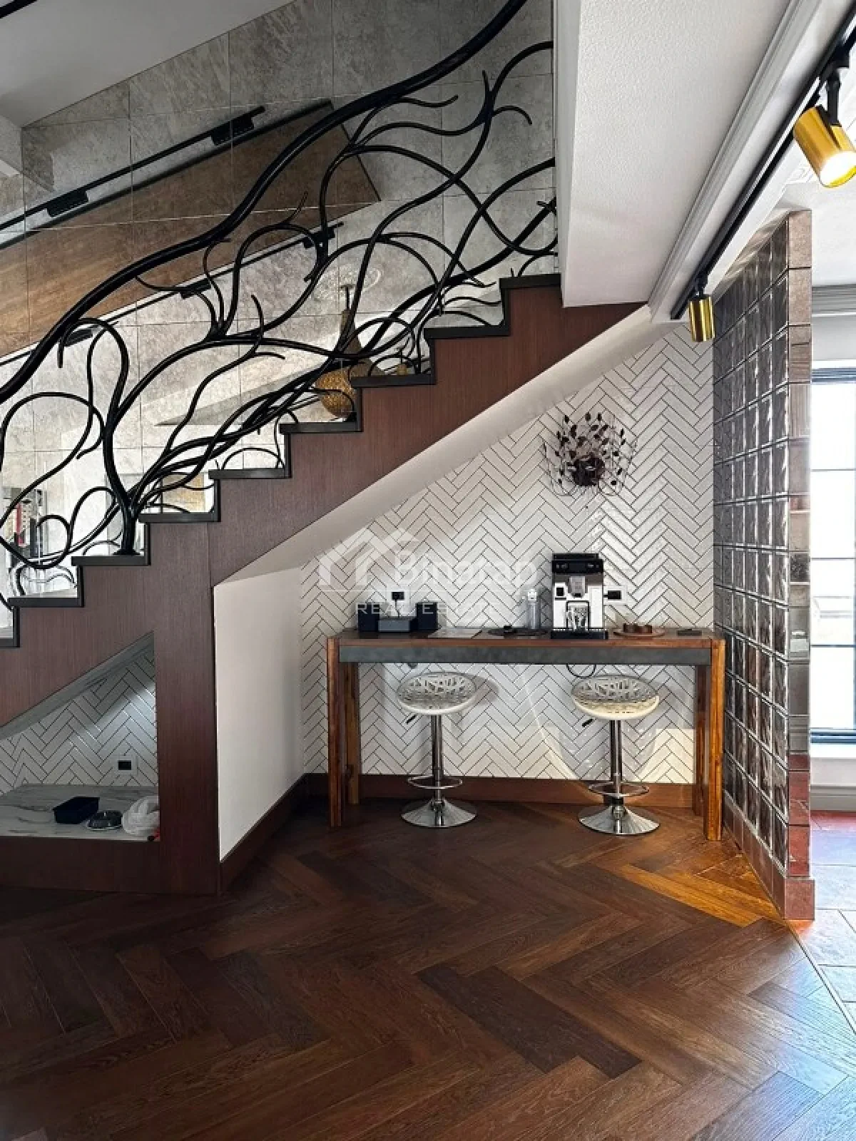 Satılır 4 otaqlı yeni tikili 300 m², 8 Noyabr m. — şəkil 8