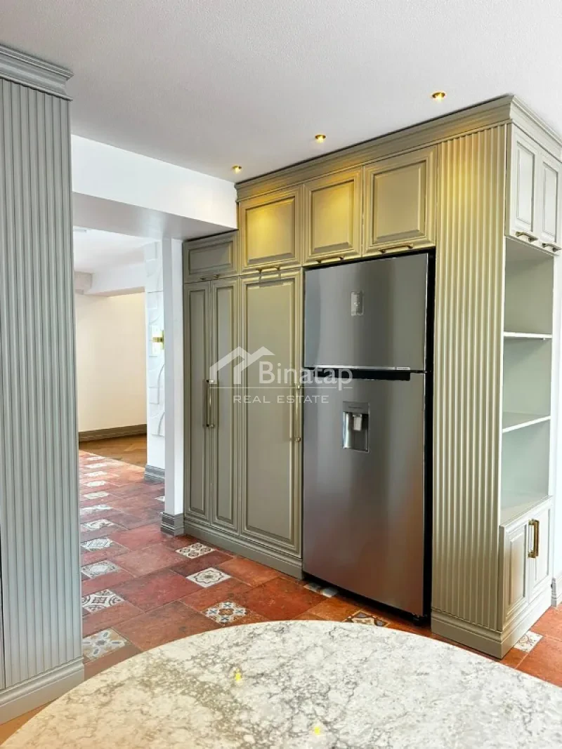 Satılır 4 otaqlı yeni tikili 300 m², 8 Noyabr m. — şəkil 16